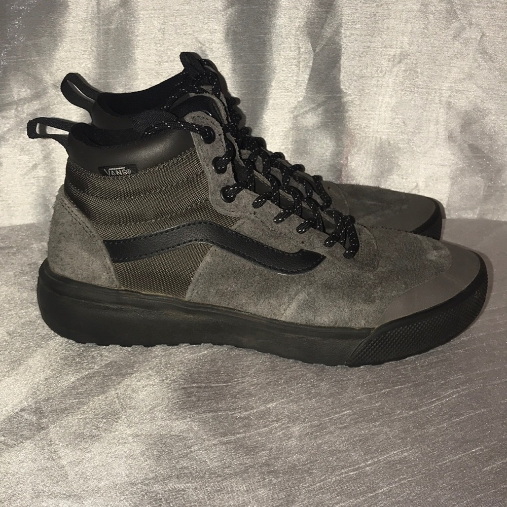 Vans ultra Cush gray suede high tops size 6.5y